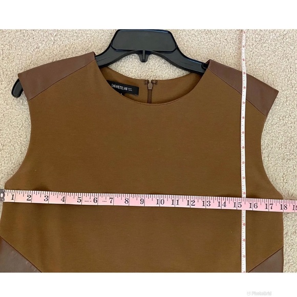 Lafayette 148 shift style crew neck dress with pockets - Picture 16 of 17